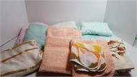 Face cloths hand towels bath towels