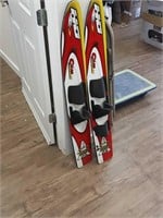 Set club trainer skis