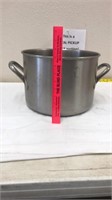 Large fry pot with no lid