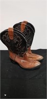 Laredo cowboy boots size 4.5 M