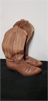 Tony Lama cowboy boots size 5.5 B