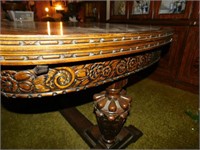 Drawleaf antique Dining Table - Beautiful!
