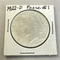 1922-D Peace Silver Dollar in Case