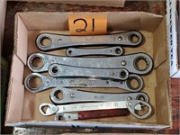 Box Lot of (7) Ratchet Wrenches