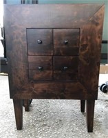 Chest Of Drawers - Cómoda