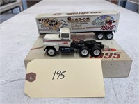 Snap-On 1995 semi truck