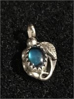 Sterling silver teal stone pendant charm 1.g