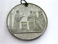 Antique Medallion, Queen Victoria & Prince Albert