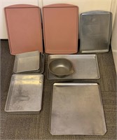 Assorted baking pans/cookie sheets