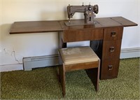 Vintage singer sewing machine w/ stool
