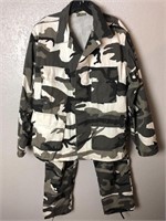 Military BDU Camo Fatigues Size Medium