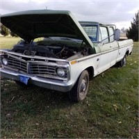 1975 Ford F - 250  2wd Ext Cab - Long Box