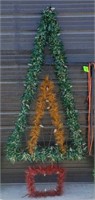 Commercial Christmas Tree Decoration
