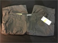 GoodFellow gray cargo shorts - size 30’s, small