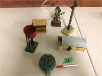 Tin Toy Accesories Lot