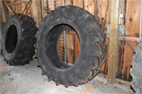 Pair of tractor tires