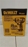 DeWalt 20v 1/2" impact wrench with detent pin