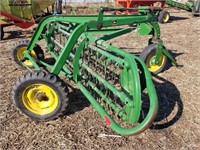 John Deere 74 Rake