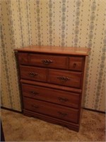 Wood 4 Drawer Dresser, 33 x 37 x 17 inches