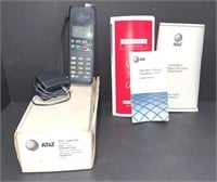 AT&T 3810 Cell Phone