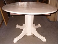 Vintage White Round Pedestal Wooden Table