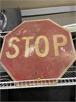 stop sign (road sign)