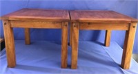 Oak Side Tables - Mesas de apoio