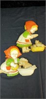 Cute pair of Home interior wall plaques