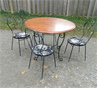 Iron Table Set