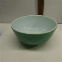 Pyrex Mixing Bowl