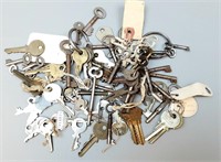 60+ Pieces Skeleton Keys and Others