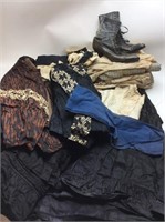 1890’S LADIES CLOTHING & BOOTS