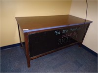 Teacher's Desk