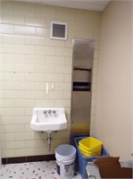 Stall, Toilet, Paper Towel Dispenser-Trash Can, +