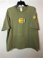 Vintage Etnies graphic Shirt