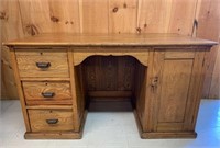 Early Oak Double Pedestal Office Desk