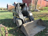 LX485 New Holland Skid Steer