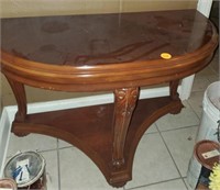 2 TIER 3 LEGGED ENTRY WAY TABLE