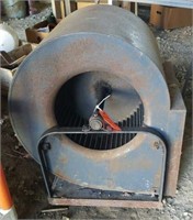 LARGE SQUIRELL FAN BLOWER