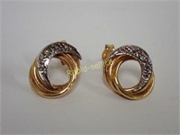 10k Gold Earrings With Diamond