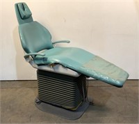 Pelton & Crane Dental Chair