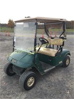 EZ GO ELECTRIC GOLF CART W/ WINDSHIELD & TOP