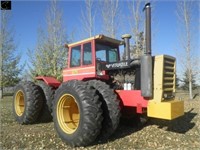 1984 Versatile 875 Tractor
