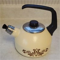 Vinted Pfaltzgraff 8-inch teapot