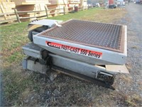 Curtis Fast Cast 550 Salt Box Spreader (#1151)