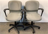 (2) United Chair Rolling Office Chairs