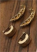 Gold Metal Earrings 1 Pierced / 1 Clip On