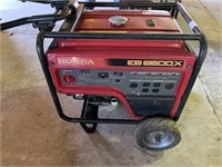 Honda EB6500X Gas Generator