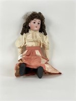 Antique Doll - Heinrich Handwerck / Simon Halbig