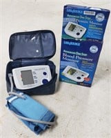 Light Source Blood Pressure Monitor